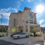 Apartment L Palace