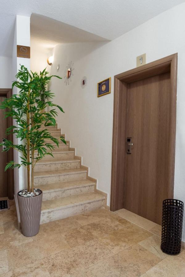 Apartment L Palace Budva