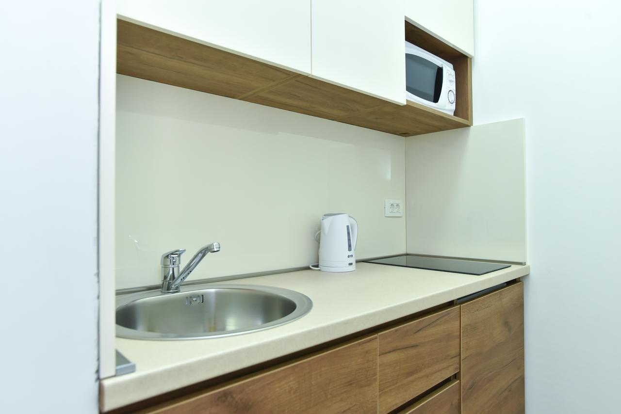 L Palace Apartment Budva