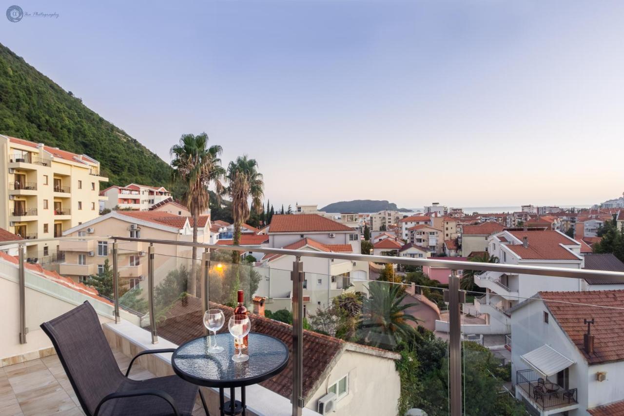 L Palace * Budva