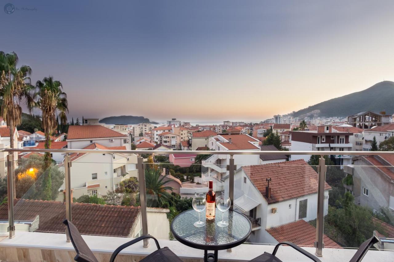 L Palace Budva